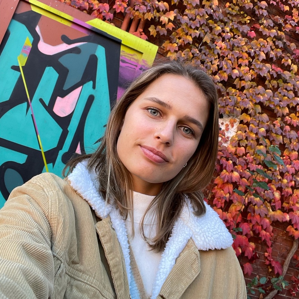 Meet your Posher, Julia